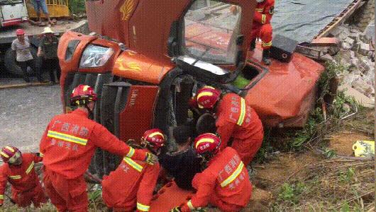 广西昭平最新交通事故及影响概述